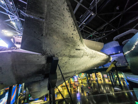 SHUTTLE ATLANTIS in Cape Kennedy Orlando ist die Stadt der Freizeitparks. Für alle Sternen-Fans empfehle ich aber unbedingt Cape Kennedy. Spek-Ta-Ku-Lär!