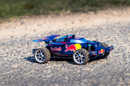 Ausflug in den Park Babelsberg am 28.03.2020 Corona sei Dank, kann man endlich mal das Red-Bull-Auto ausprobieren.